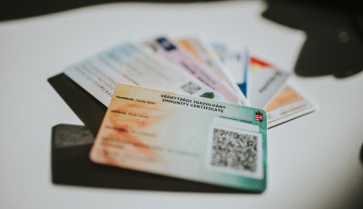 Szeptembertől 3000 forint lesz a v&eacute;detts&eacute;gi igazolv&aacute;ny &aacute;ra