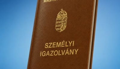 Augusztusban v&eacute;gleg megszűnik a r&eacute;gi, k&ouml;nyv alak&uacute; szem&eacute;lyik &eacute;rv&eacute;nyess&eacute;ge