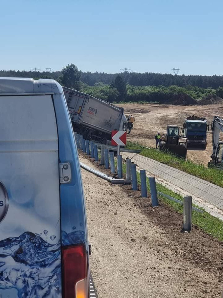 Halálos baleset történt a 8-as főúton, a litéri lehajtó közelében