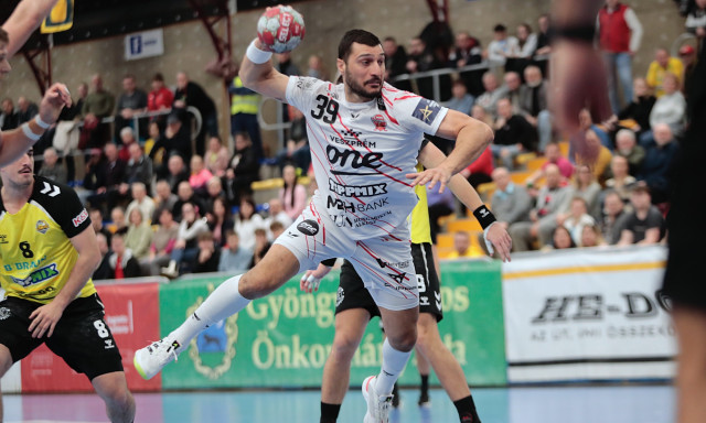 H&eacute;tv&eacute;g&eacute;n &uacute;jra a bajnoks&aacute;gban l&eacute;p p&aacute;ly&aacute;ra a Veszpr&eacute;m