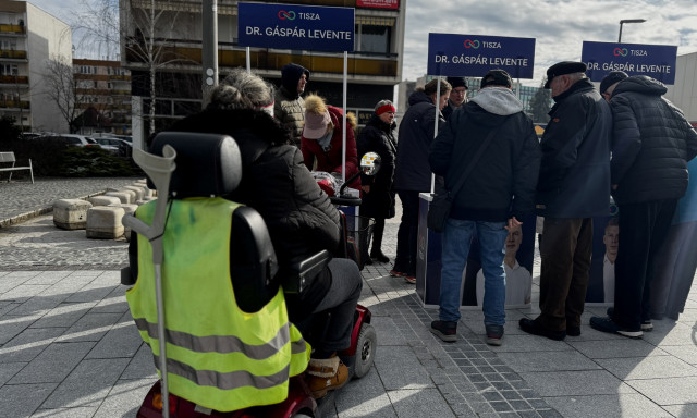 A rendszerv&aacute;lt&aacute;s &oacute;ta most lesz a legkevesebb p&aacute;rt a szavaz&oacute;lapokon