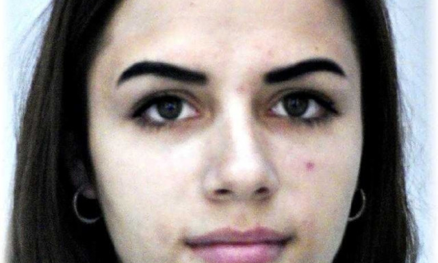 FELH&Iacute;V&Aacute;S! Eltűnt egy 15 &eacute;ves v&aacute;rpalotai l&aacute;ny, keresi a rendőrs&eacute;g