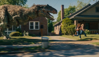 Dinoszauruszok, időutaz&aacute;s &eacute;s vil&aacute;gv&eacute;ge - Meg&eacute;rkezett a Cinema Citybe az őr&uuml;lt sci-fi