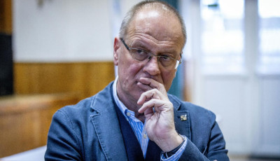Navracsics is megsz&oacute;lalt a Fidesz buk&aacute;s&aacute;nak okair&oacute;l: Mi eg&eacute;sz egyszerűen le&eacute;rt&eacute;kelt&uuml;k a k&ouml;z&eacute;poszt&aacute;lyt