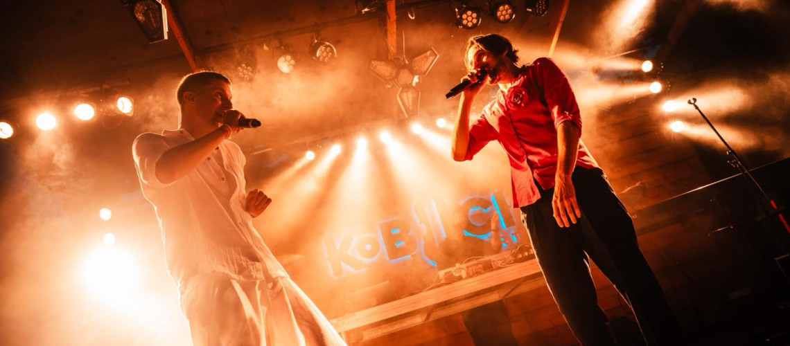 &Uacute;j albummal j&ouml;tt ki a Mirror Glimpse