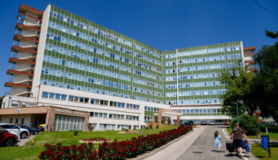 P&eacute;nzb&iacute;rs&aacute;got kapott h&aacute;rom ajkai orvos egy beteg hal&aacute;l&aacute;val v&eacute;gződő ell&aacute;t&aacute;si &uuml;gy miatt