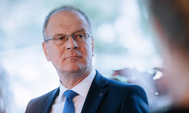 Navracsics Tibor lemondott a veszpr&eacute;mi KDNP &eacute;l&eacute;ről