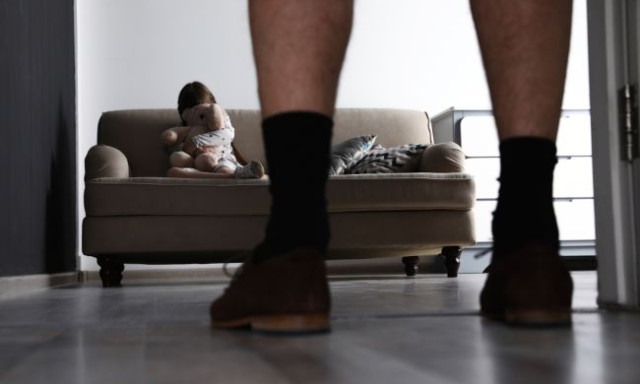 Szexu&aacute;lisan k&ouml;zeledett gyermek&eacute;hez egy Veszpr&eacute;m megyei pedofil