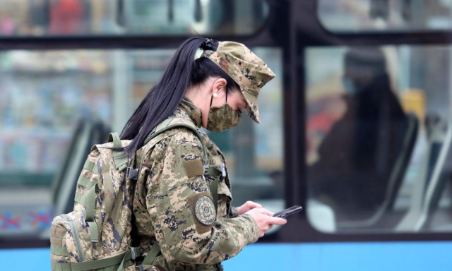 Erős&iacute;t keleti sz&aacute;rny&aacute;n a NATO, harccsoportot k&uuml;ldenek Magyarorsz&aacute;gra