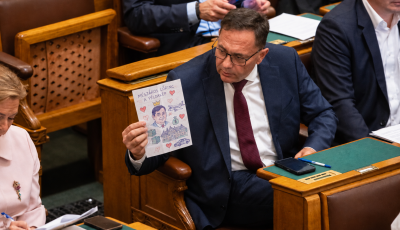 P&oacute;cs J&aacute;nos szeretne annyi &eacute;sszel, tud&aacute;ssal &eacute;s tapasztalattal rendelkezni, mint M&eacute;sz&aacute;ros Lőrinc