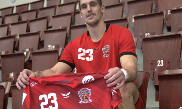 J&oacute;t&eacute;konys&aacute;gi licit indult a teljes veszpr&eacute;mi csapat &aacute;ltal dedik&aacute;lt mezre