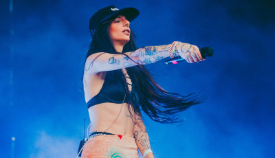 Sisi, Mehringer Marci, K&ouml;zponti Hatalom - &Uacute;jabb fell&eacute;pőket jelentettek be a Rendszerbont&oacute; Nagykoncertre