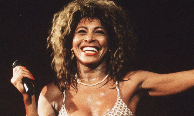 Gy&aacute;szol az eg&eacute;sz vil&aacute;g - Elhunyt Tina Turner