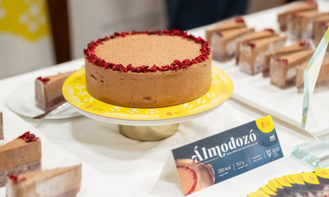T&uacute;l olcs&oacute;n &aacute;rulj&aacute;k, balh&eacute; lett a Lidl akci&oacute;s tort&aacute;j&aacute;b&oacute;l