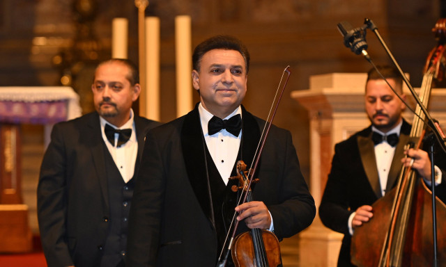 Elősz&ouml;r ad &uacute;j&eacute;vi koncertet Veszpr&eacute;mben M&aacute;ga Zolt&aacute;n