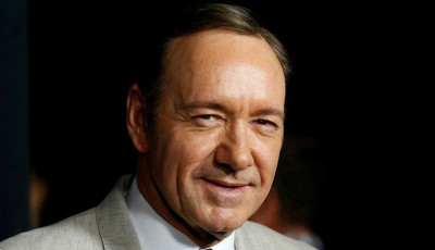 Kevin Spacey is j&aacute;tszani fog a tat&aacute;rj&aacute;r&aacute;sr&oacute;l sz&oacute;l&oacute; magyar filmben