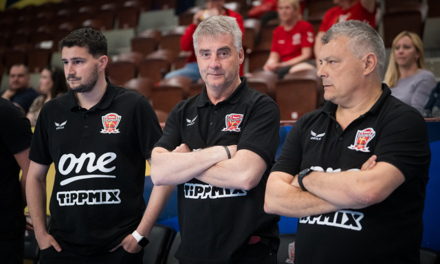 Xavi Pascual: "Nyerni kell &eacute;s k&eacute;sz"