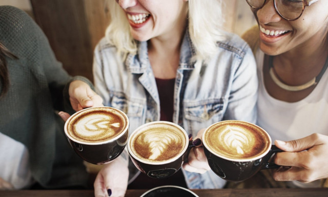 M&eacute;g k&eacute;t napig tudtok &uacute;gy k&aacute;v&eacute;zni Veszpr&eacute;mben, hogy ingyen k&aacute;v&eacute;kupont kapjatok