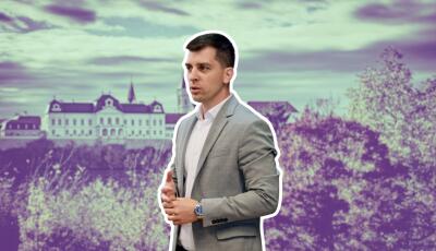 Veszpr&eacute;m alpolg&aacute;rmestere &eacute;veken &aacute;t ugyanannak az &uuml;zleti k&ouml;rnek a c&eacute;g&eacute;t vezette, amely ma t&ouml;bb veszpr&eacute;mi beruh&aacute;z&aacute;sn&aacute;l - Aranyosv&ouml;lgy, Haszkov&oacute;, NOVA - is megjelenik