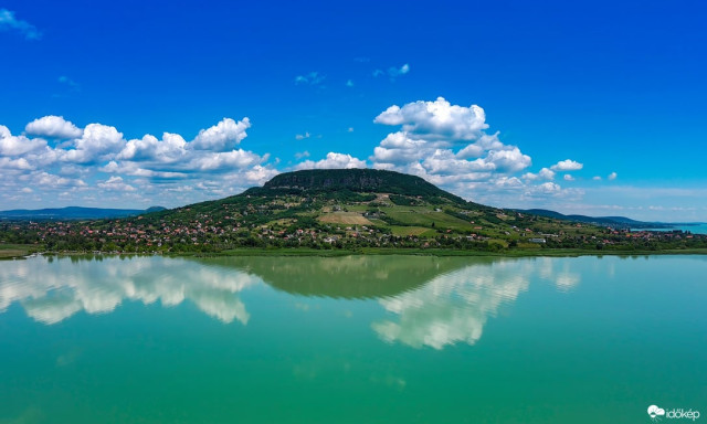 T&uuml;k&ouml;r Balaton - Teljes volt a nyugalom a magyar tenger viz&eacute;n