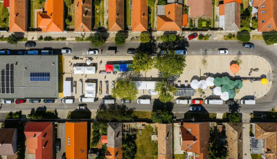 223 milli&oacute;b&oacute;l teljesen meg&uacute;jult Tapolca n&eacute;pszerű piaca