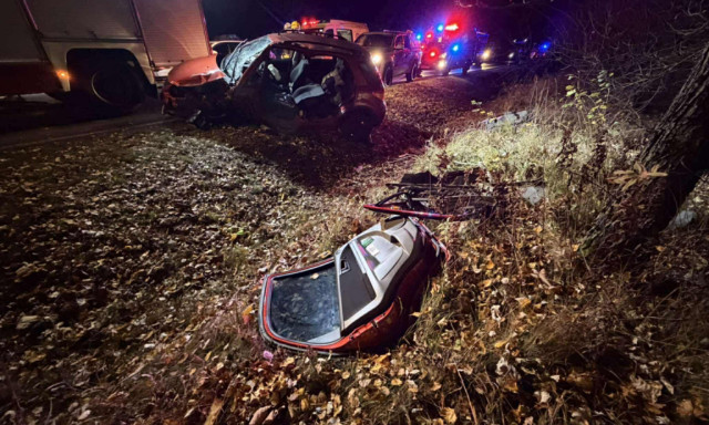 N&eacute;gyen s&eacute;r&uuml;ltek meg egy balesetben Csabrendek k&ouml;zel&eacute;ben