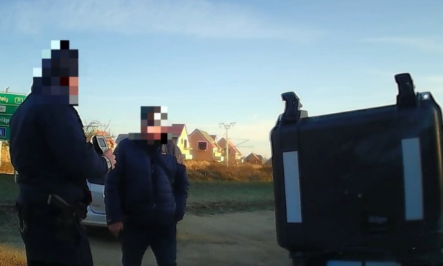 A rendőr&ouml;k r&ouml;vid időn bel&uuml;l k&eacute;tszer is elfogt&aacute;k az ittas veszpr&eacute;mi sofőrt