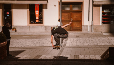 Go Skateboarding Day - Szerd&aacute;n  &uuml;nnepelj&uuml;k a g&ouml;rdeszk&aacute;z&aacute;s vil&aacute;gnapj&aacute;t