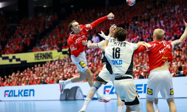 D&aacute;nia győzelm&eacute;vel &eacute;rt v&eacute;get a k&eacute;zi EB