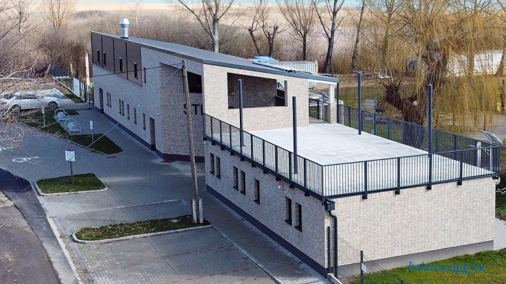 Május végétől ismét ingyenes lesz a strandolás Örvényesen