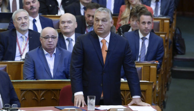 Orb&aacute;n Viktor visszaadja a parlamenti mand&aacute;tum&aacute;t