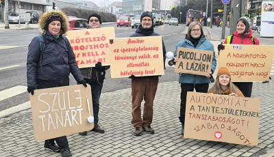 &ldquo;Pucoljon a L&aacute;z&aacute;r&rdquo; - &uuml;zent&eacute;k reggel a zebraszerd&aacute;z&oacute;k