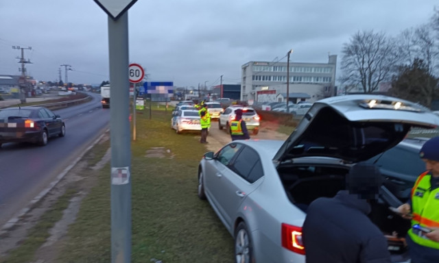 Ittas vezetőkkel szemben int&eacute;zkedtek a veszpr&eacute;mi rendőr&ouml;k