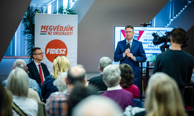 M&eacute;g a 1818-as Korm&aacute;nyzati &Uuml;gyf&eacute;lvonal sem tudja, hogy zajlik majd a v&eacute;lem&eacute;nynyilv&aacute;n&iacute;t&oacute; szavaz&aacute;s