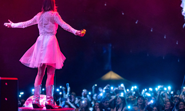 &Uacute;jabb l&aacute;togat&oacute;cs&uacute;cs &eacute;s telth&aacute;z a 32. Műv&eacute;szetek V&ouml;lgye Fesztiv&aacute;lon