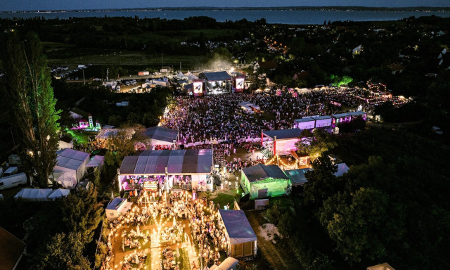 Rick Astleytől Gregory Porterig - Augusztus elej&eacute;n &uacute;jra j&ouml;n a Paloznaki Jazzpiknik