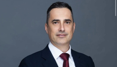 Ov&aacute;di P&eacute;ter m&aacute;r gratul&aacute;lt G&aacute;sp&aacute;r Levent&eacute;nek a győzelemhez