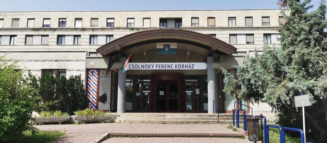 M&aacute;t&oacute;l k&ouml;telező a maszkvisel&eacute;s a veszpr&eacute;mi k&oacute;rh&aacute;zban