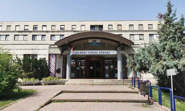 M&aacute;t&oacute;l k&ouml;telező a maszkvisel&eacute;s a veszpr&eacute;mi k&oacute;rh&aacute;zban