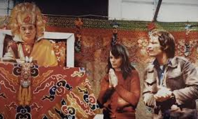 Tal&aacute;lkoz&aacute;s a Buddh&aacute;val - k&ouml;z&ouml;ns&eacute;gtal&aacute;lkoz&oacute; Veszpr&eacute;mben