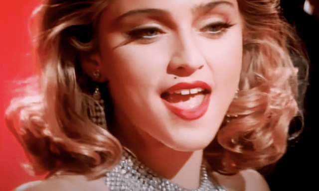 Madonna saj&aacute;t &eacute;let&eacute;ről k&eacute;sz&iacute;t sorozatot a Netflixre