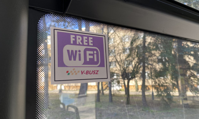 Hogy senki se unatkozzon - M&aacute;r Wi-Fi is van az &uacute;j V-buszokon