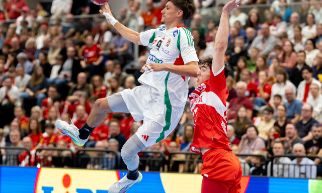 M&aacute;r kaphat&oacute;k jegyek a magyar&ndash;rom&aacute;n k&eacute;zilabda felk&eacute;sz&uuml;l&eacute;s m&eacute;rkőz&eacute;sre