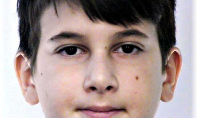 FELH&Iacute;V&Aacute;S - Eltűnt egy 13 &eacute;ves fi&uacute;, a veszpr&eacute;mi rendőr&ouml;k a lakoss&aacute;g seg&iacute;ts&eacute;g&eacute;t k&eacute;rik