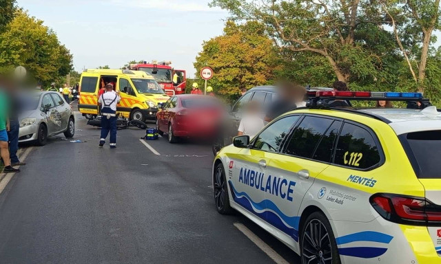 S&uacute;lyos s&eacute;r&uuml;l&eacute;seket szenvedett egy motoros Balatonakalin&aacute;l