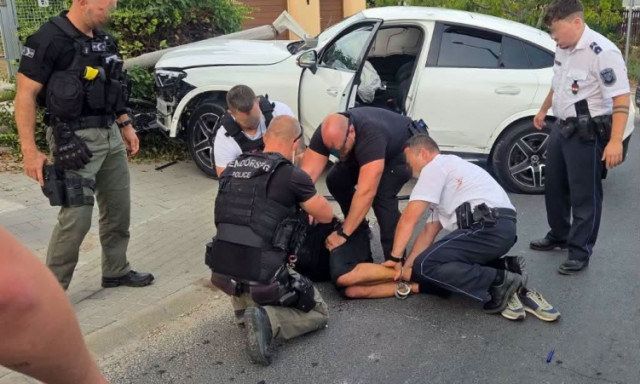 Kokain &eacute;s THC is volt a balatoni &aacute;mokfut&oacute; szervezet&eacute;ben &ndash; rendőr&ouml;k elől menek&uuml;lt, l&ouml;v&eacute;sekkel &aacute;ll&iacute;tott&aacute;k meg