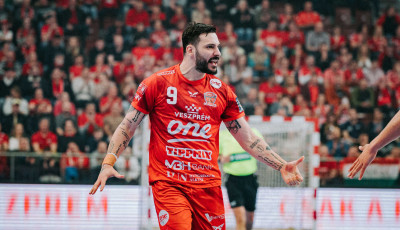 Magabiztos előnnyel v&aacute;rhatja a Veszpr&eacute;m a cs&uuml;t&ouml;rt&ouml;ki visszav&aacute;g&oacute;t