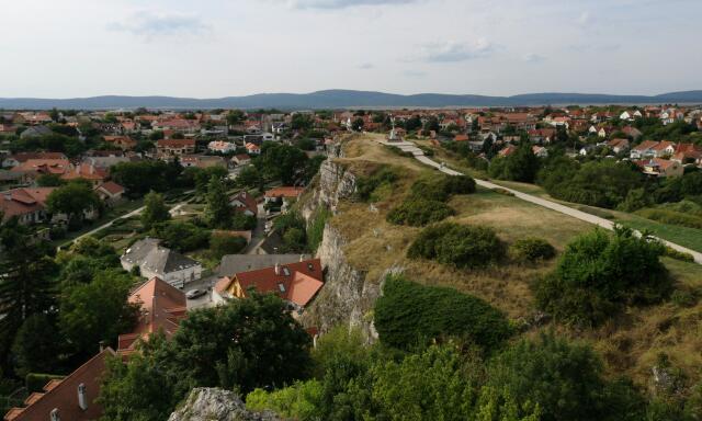 Egyens&uacute;ly Int&eacute;zet: Id&eacute;n Veszpr&eacute;m lett a m&aacute;sodik legfejlettebb v&aacute;ros a megyesz&eacute;khelyek k&ouml;z&ouml;tt