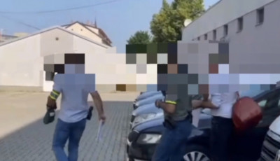 Sikkaszt&aacute;s &eacute;s okirathamis&iacute;t&aacute;s miatt vett&eacute;k őrizetbe a balatonf&uuml;redi &uuml;gyv&eacute;det