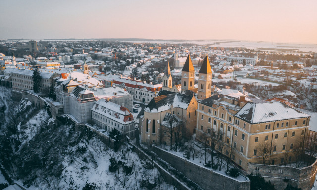 Itt a cidri - T&ouml;bb hidegfront &eacute;ri el az orsz&aacute;got &eacute;s p&eacute;nteken m&aacute;r havazhat is